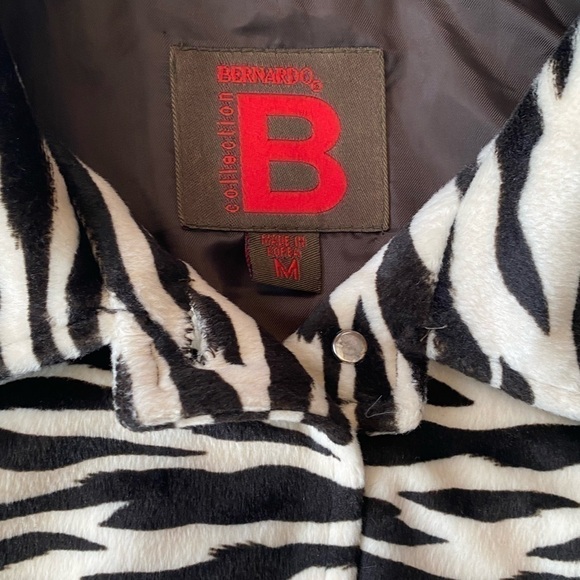 Bernardo collection animal print jacket‎ size medium. - Picture 16 of 16